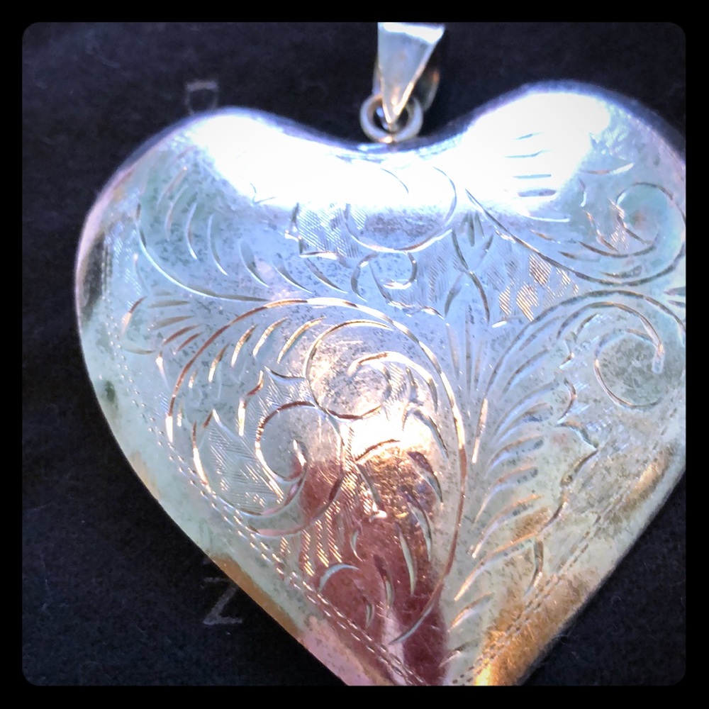 Sterling engraved heart
